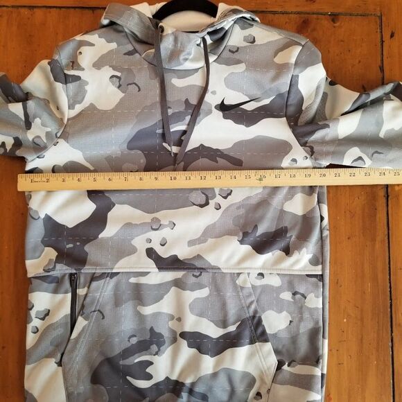 Nike Training Therma Fit Snow Gray Camo Print Hoodie Sz Sm Kangaroo Pocket - Picture 9 of 12
